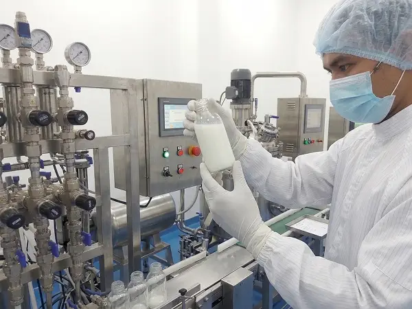 เกี่ยวกับเรา 4 ห้องแล็บวิจัยและพัฒนา R&D Formulation และ QC Testing เจลใช้กับเครื่องมือแพทย์ Medical Skin Cream วิจัยสูตรโดยเภสัชกร ไม่ช็อต ไม่เบิร์น ถนอมหัวเครื่อง